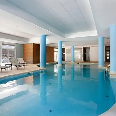 Au Calme Avec Vue Sur Les Montagnes A La Foux D'allos Apartment Allos