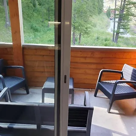 Au Calme Avec Vue Sur Les Montagnes A La Foux D'allos